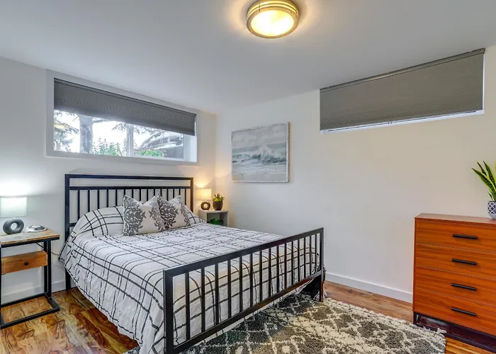 Bright And Beautiful Apt, 6 Mi To Dtwn Seattle!