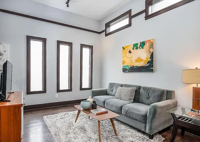 Cozy Capitol Hill Cottage