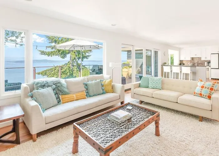 Quintessential Seattle Water Views W Hottub