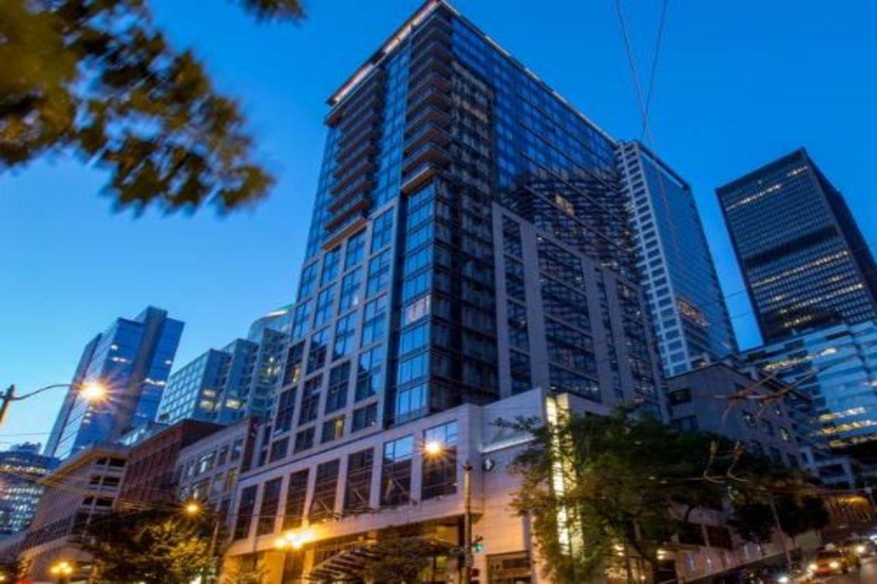 1000, Lxr & Hotel
