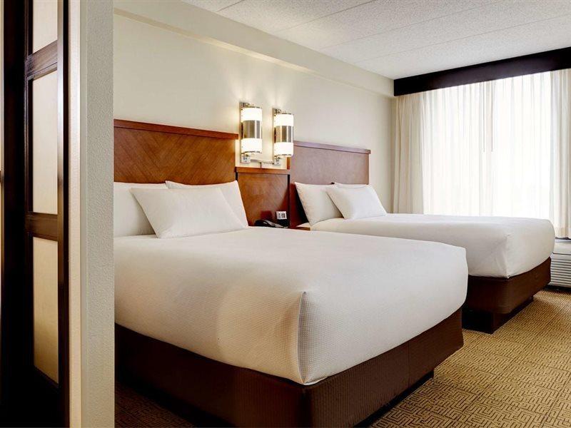 Hyatt Place Downtown 3*