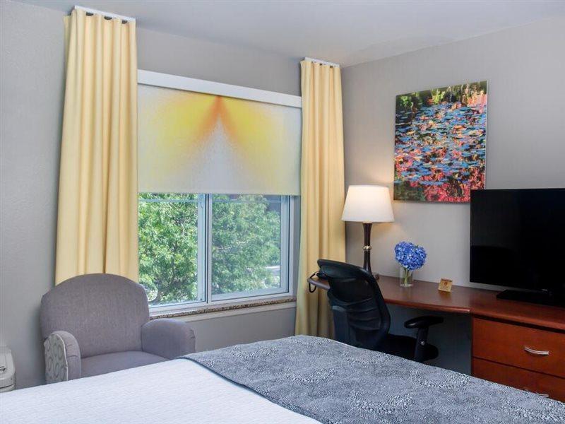 Belltown Inn
