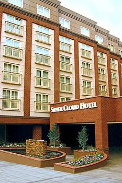 Silver Cloud - Broadway Hotel