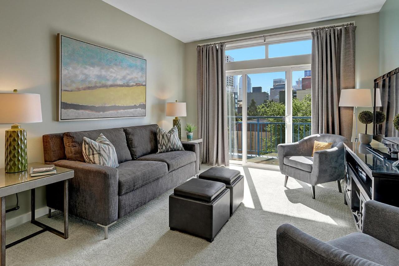 Water View Oasis With Pool & Gym Near Cruise In Heart Of * Seattle