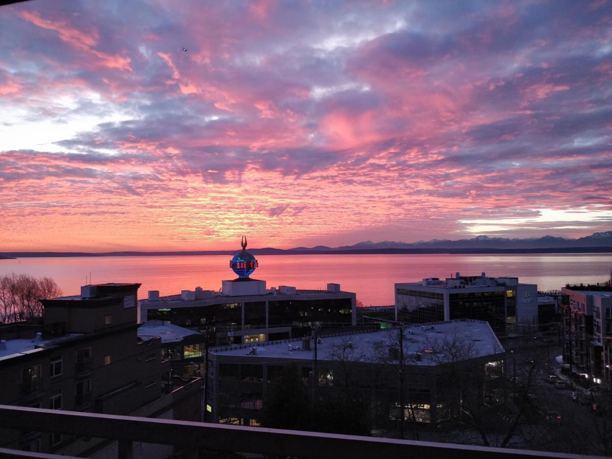 Floor Water View Oasis Near Space Needle & Cruise *
