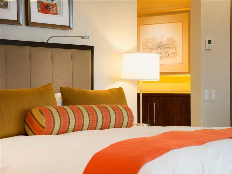 Hotel At The Market 4*