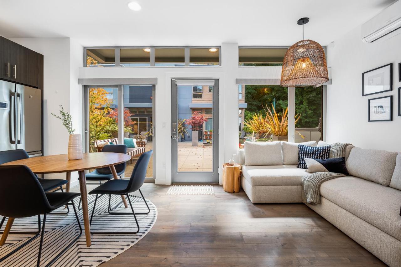 Alki Escape Romantic Waterfront Getaway For 2 Holiday home Seattle