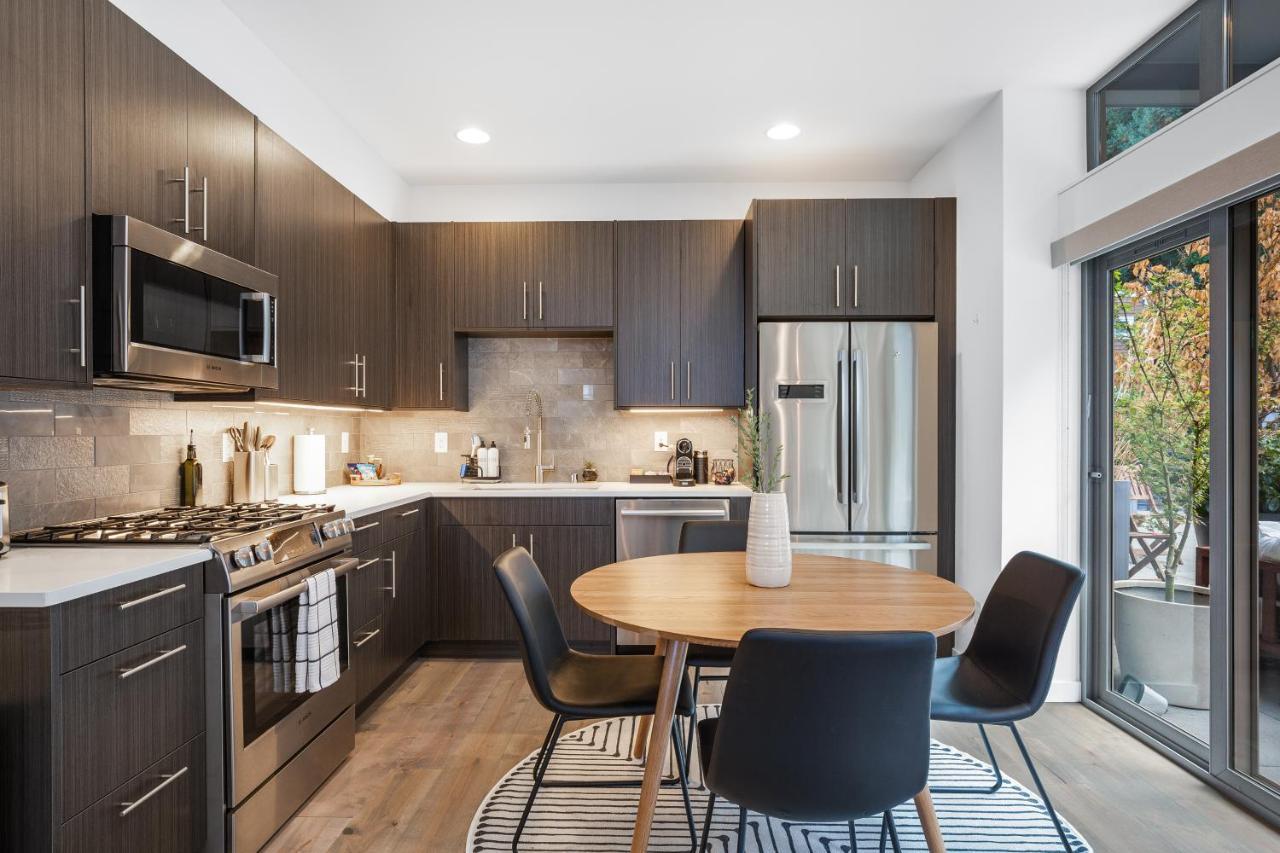 Alki Escape Romantic Waterfront Getaway For 2 Holiday home Seattle
