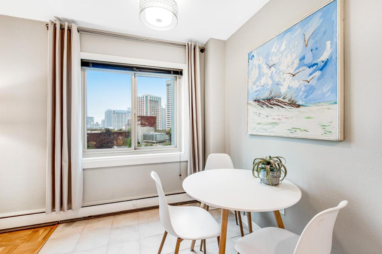 Sights Apartment Seattle