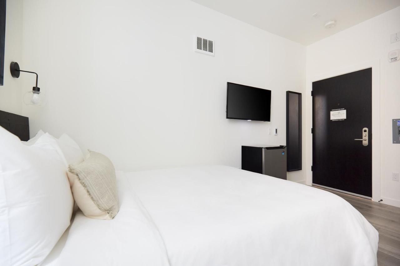 Sonder The Boylston 3*