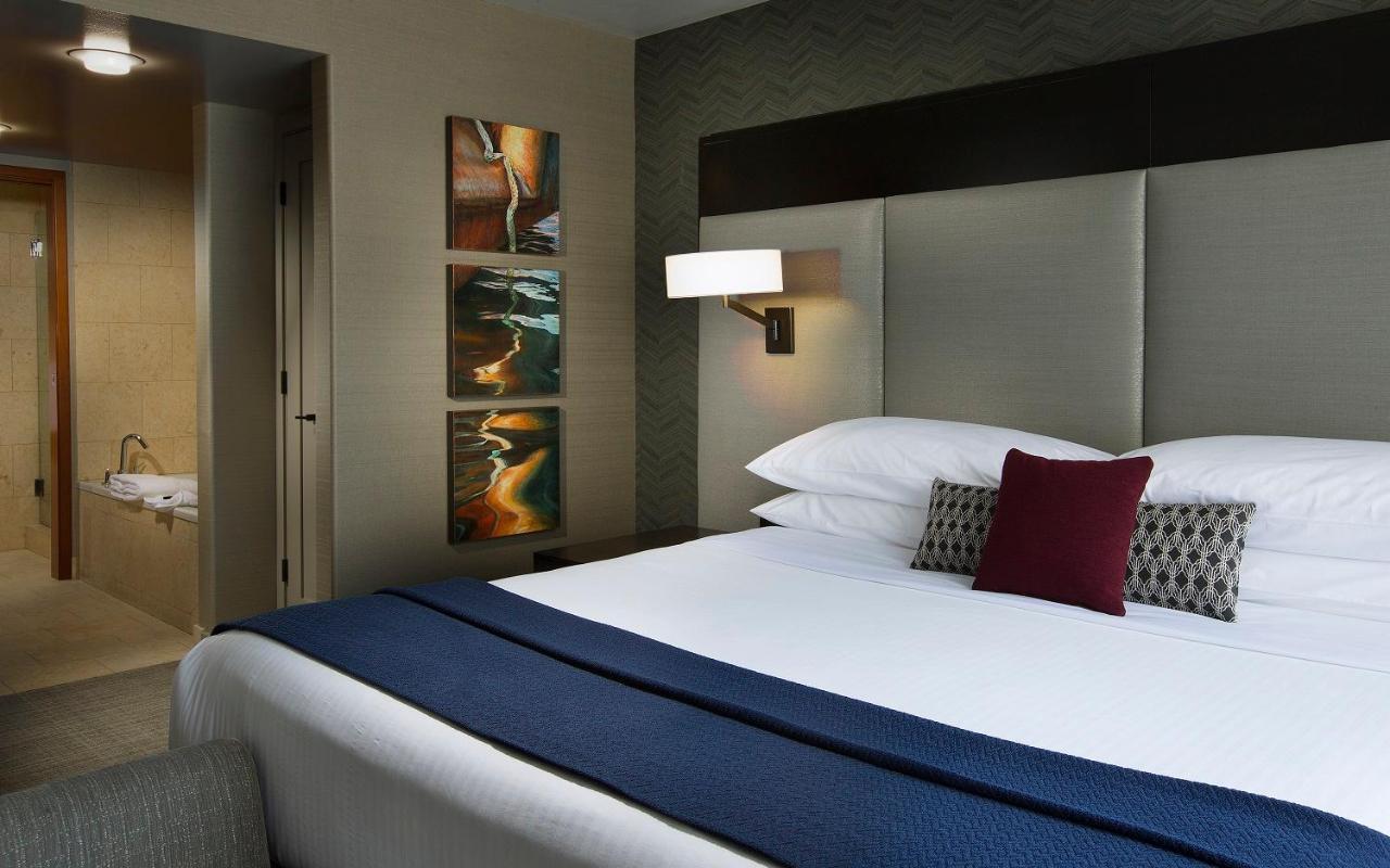 The Paramount Hotel 4*