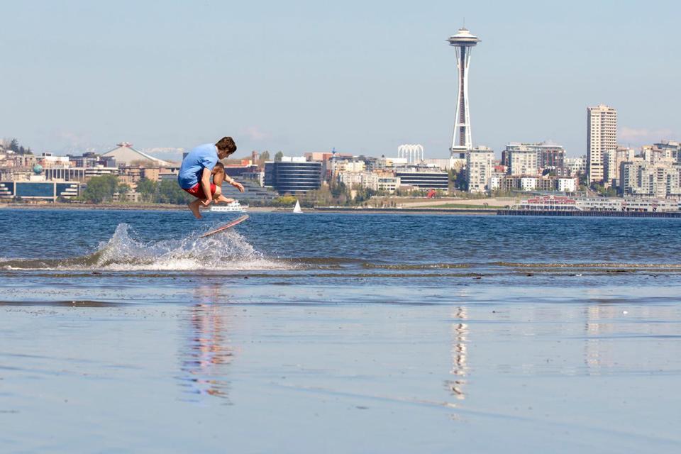 Alki Beach, 3br, Prime Location, Steps To Beach Holiday home