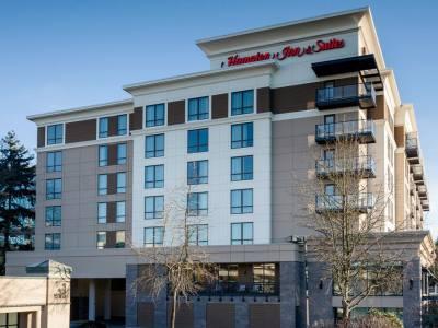 Hampton & By Hilton Seattle/northgate 3*