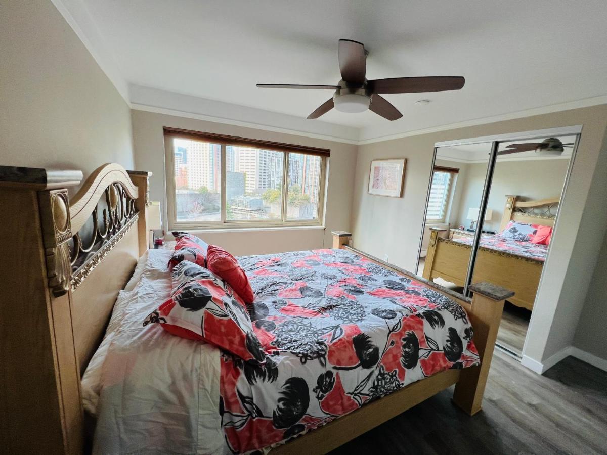 2 Bedroom Penthouse Downtown Apartment Seattle