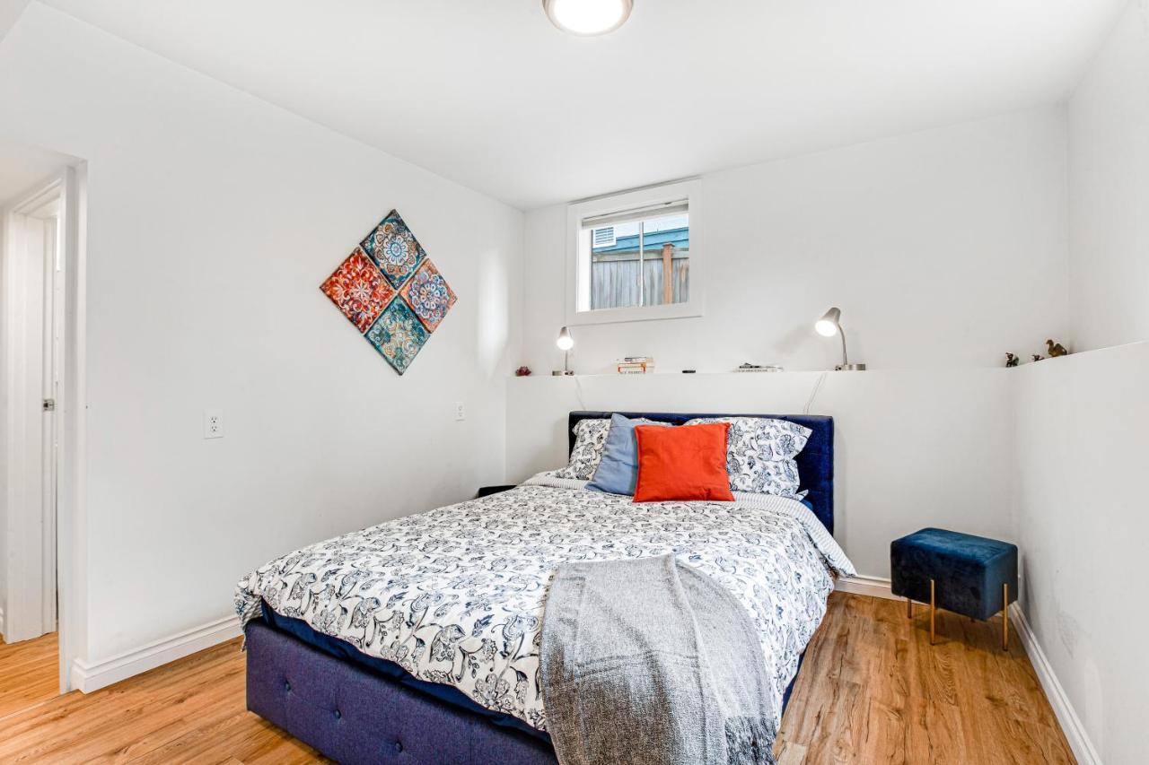 Ballard Bliss Hotel