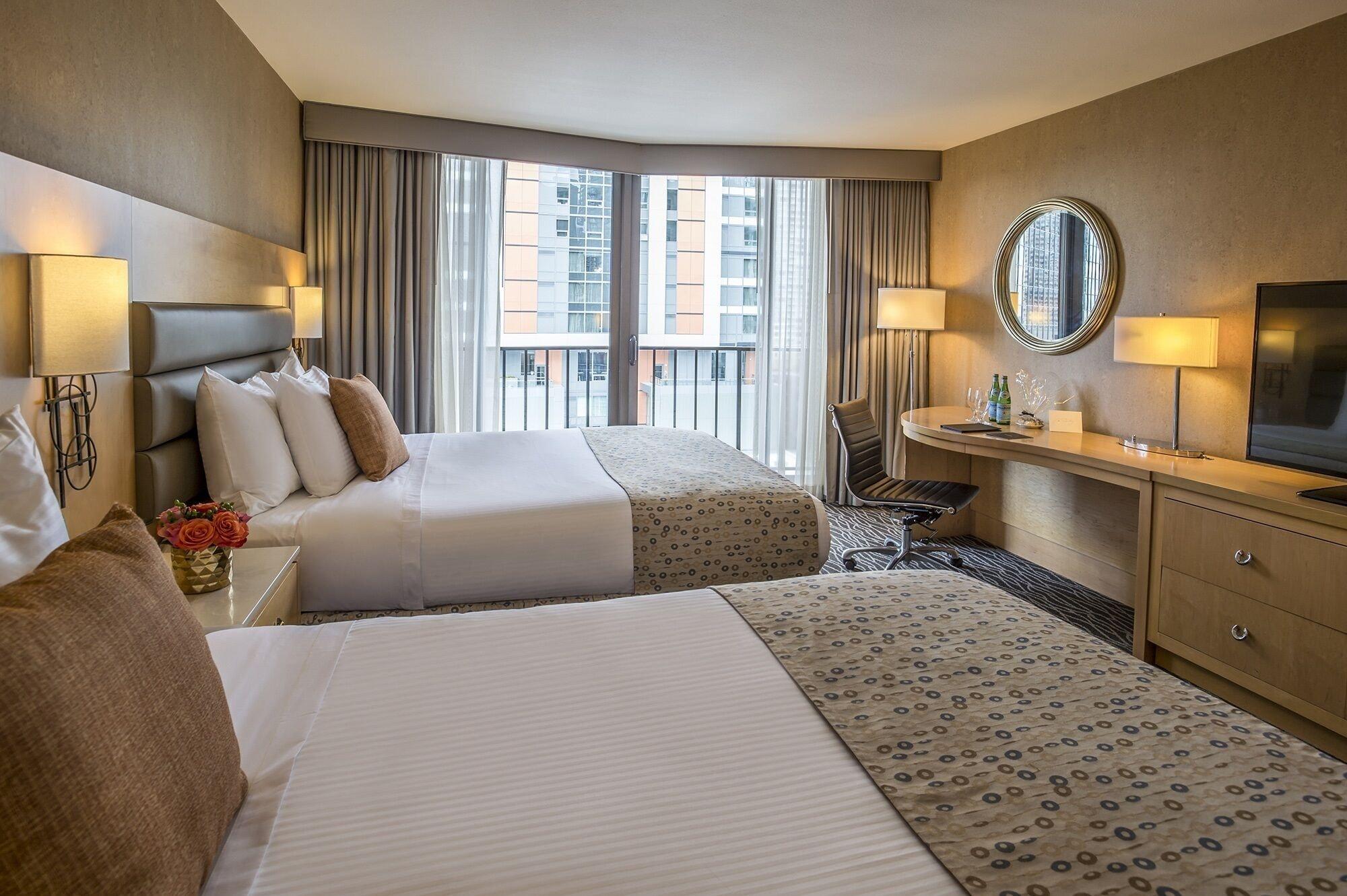 Warwick 4* Seattle