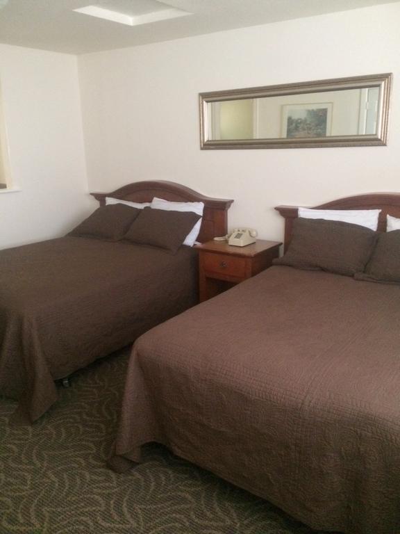 Sun Hill Hotel *