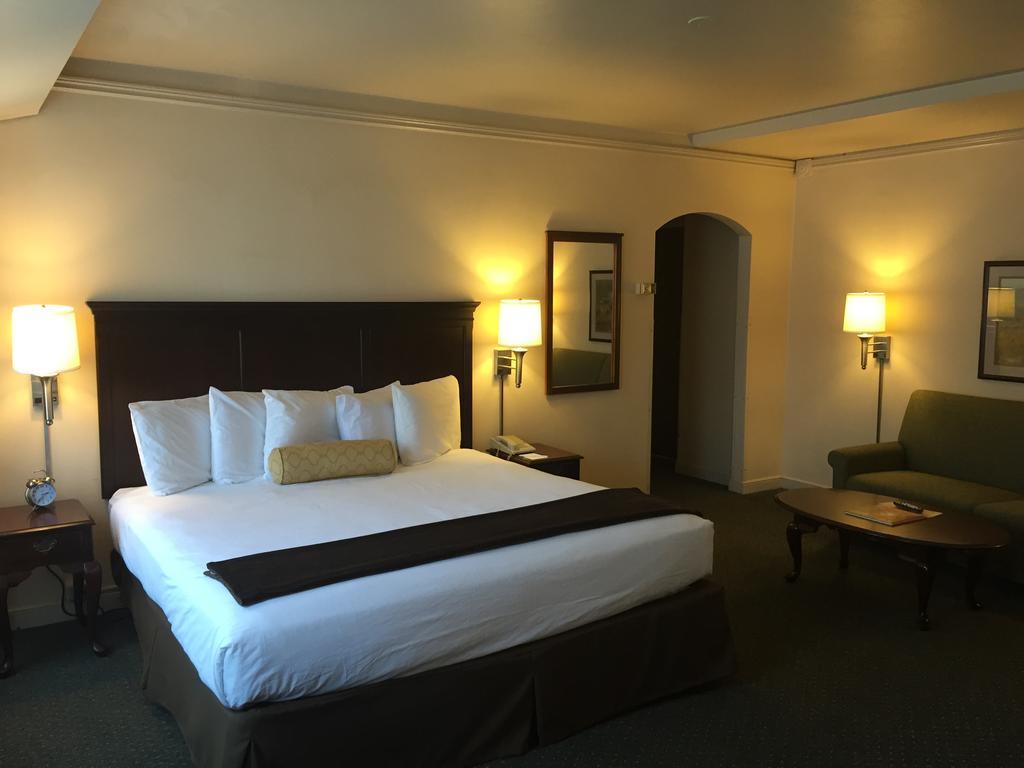 The At Virginia Mason Inn
