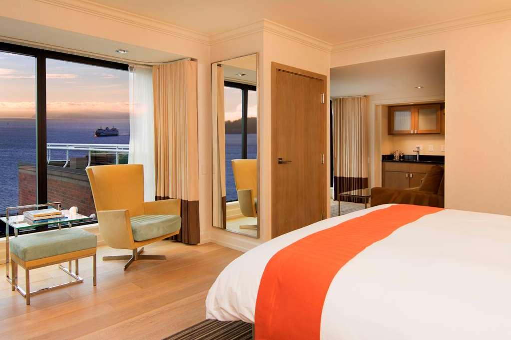 Hotel At The Market 4*