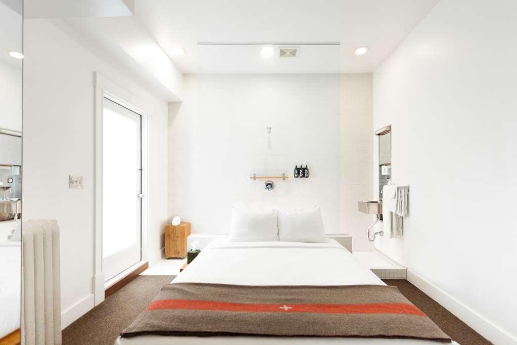 Ace 3* Seattle