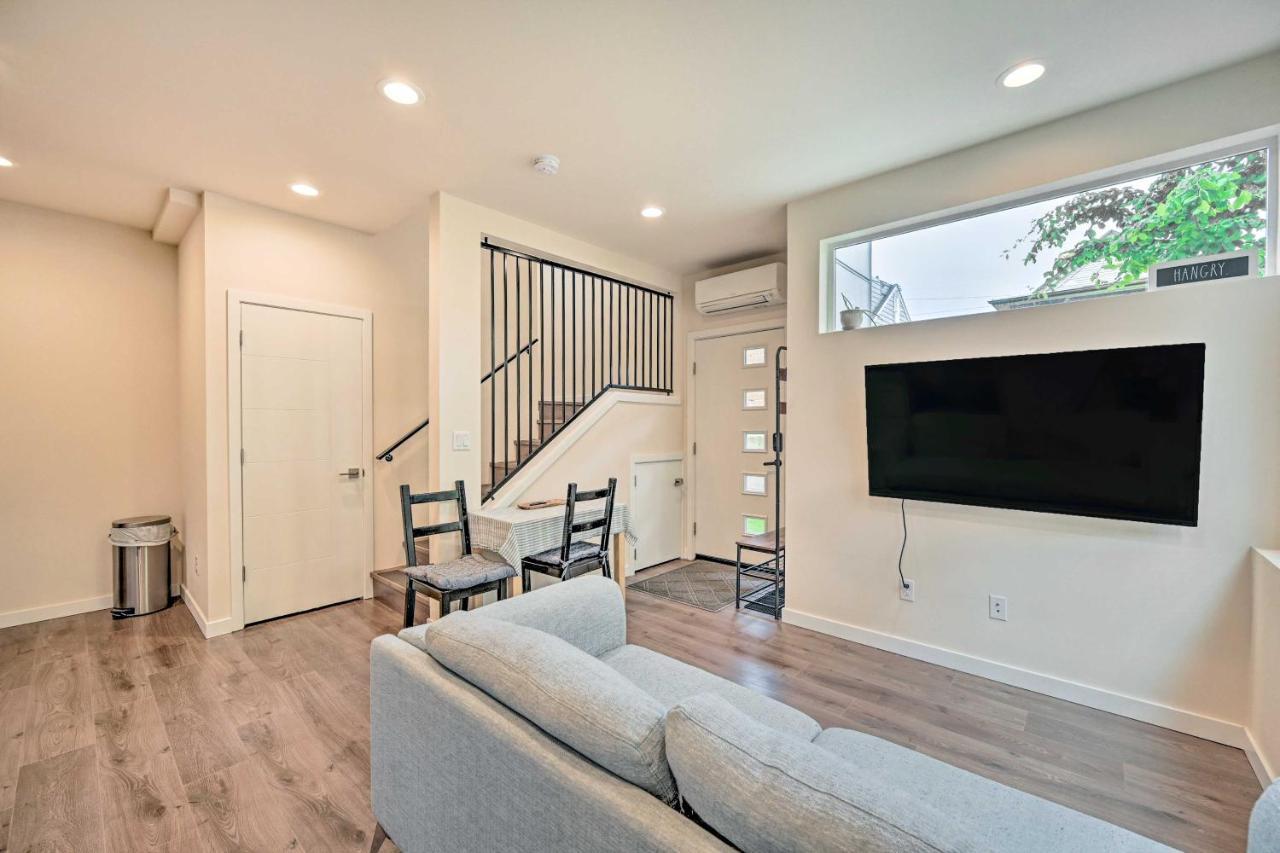 Townhome Rooftop Deck Less Than 7 Mi To Dtwn * Seattle