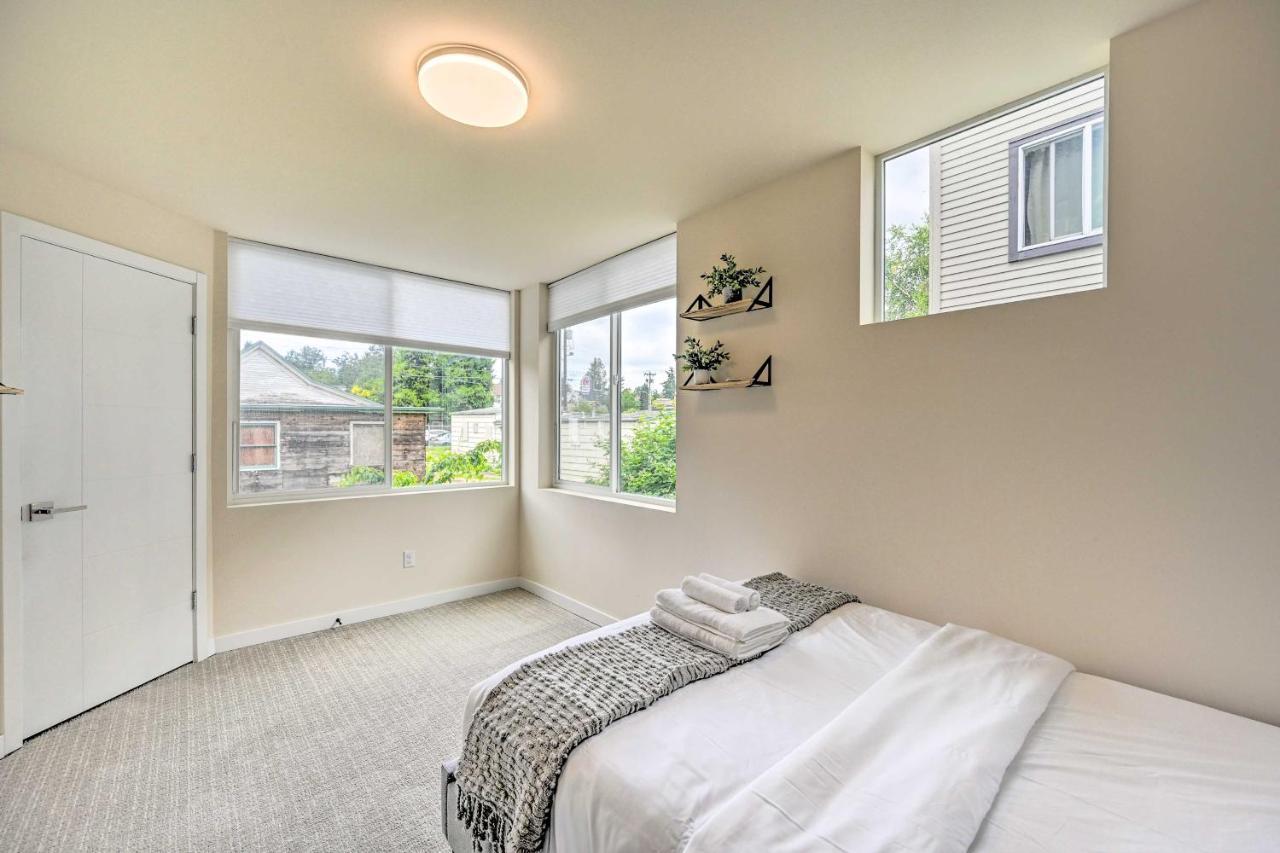 Townhome Rooftop Deck Less Than 7 Mi To Dtwn *