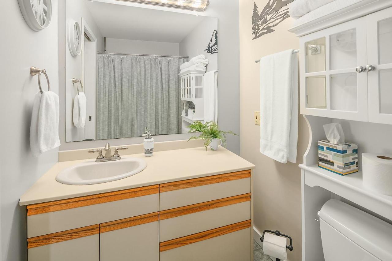 Ravenna Retreat - Free Parking - 1gbps Fiber Wifi - Near Uw Apartment