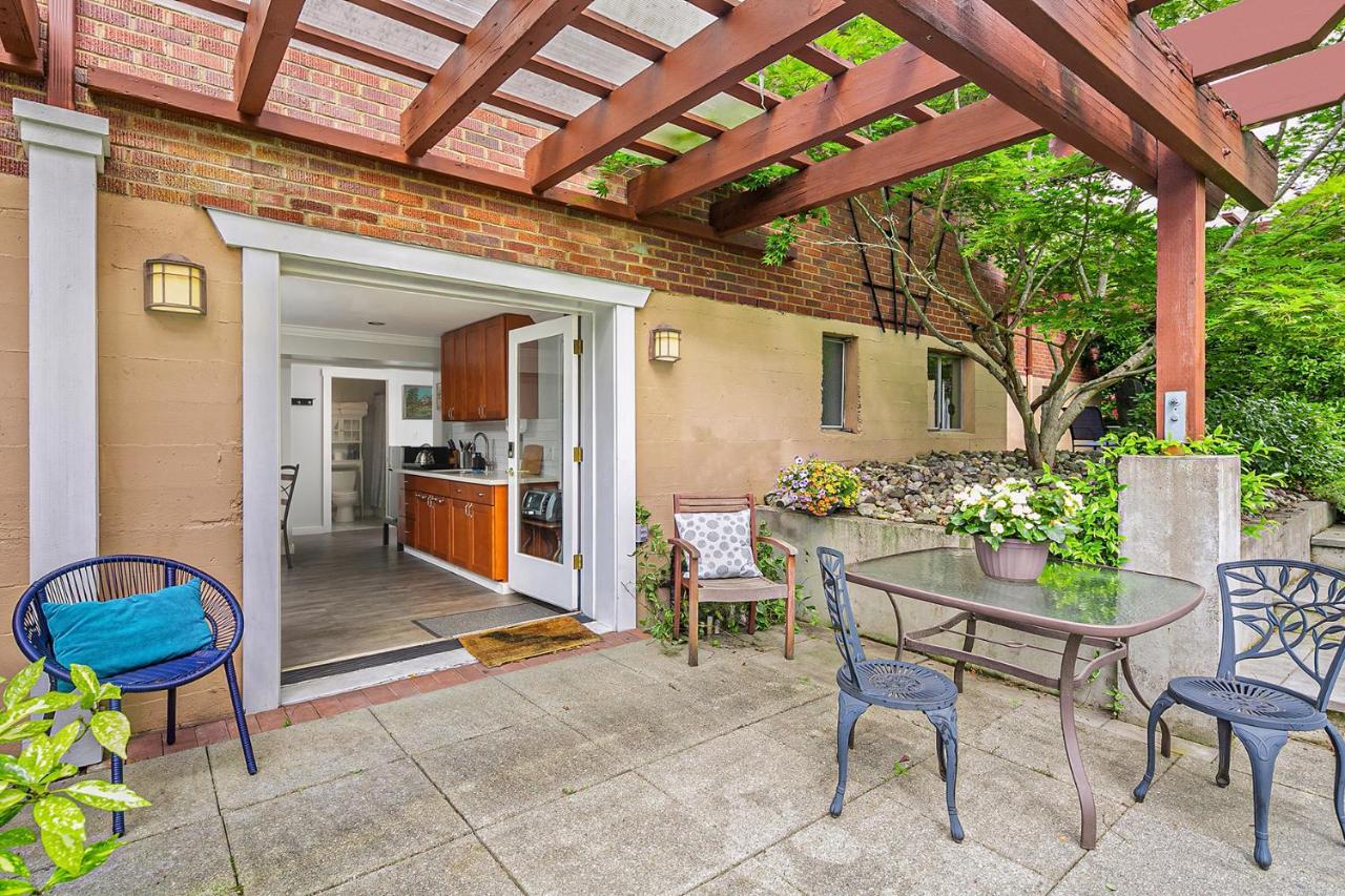 Ravenna Retreat - Free Parking - 1gbps Fiber Wifi - Near Uw Apartment *