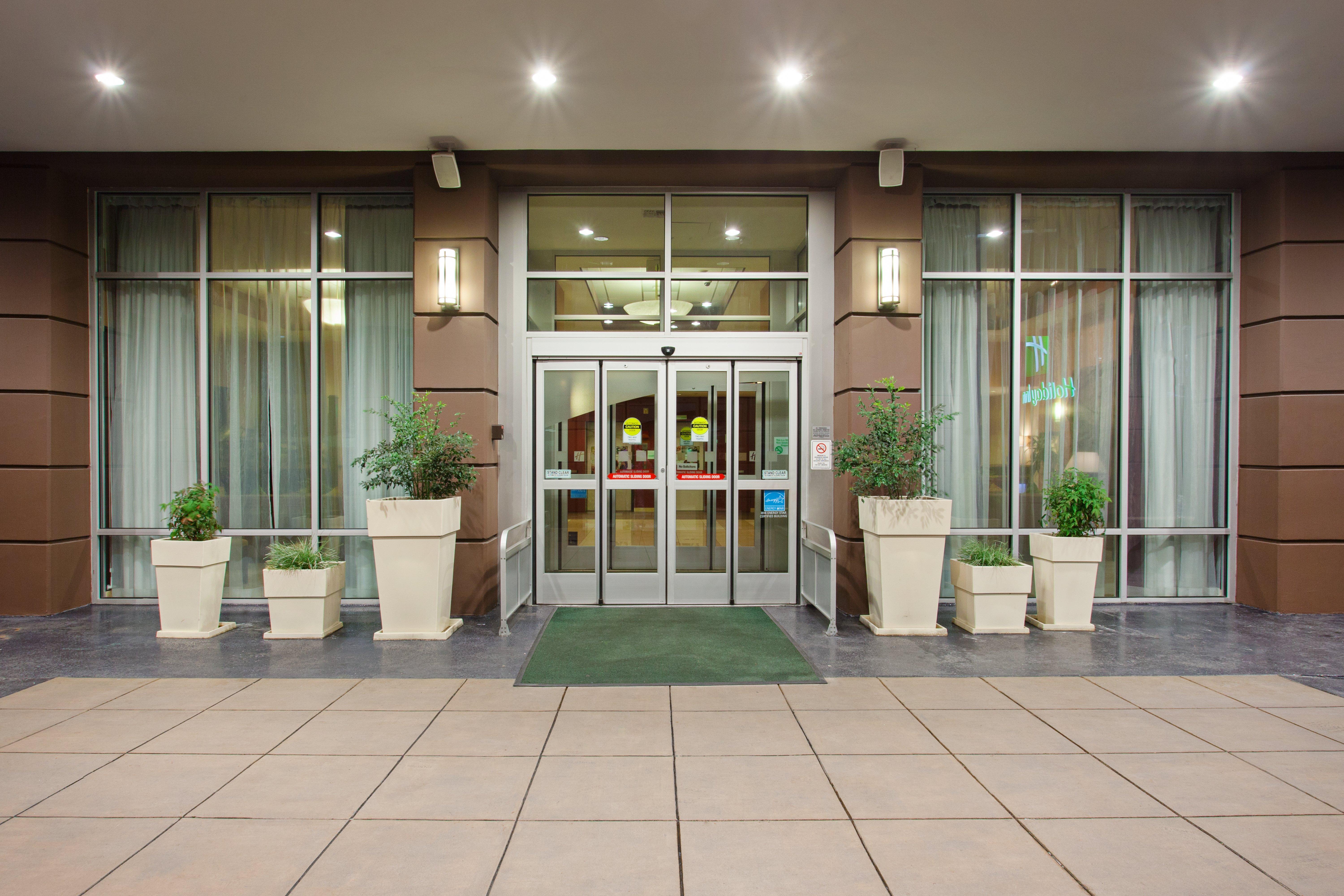 Hotel Dwtn Union By Ihg 3*