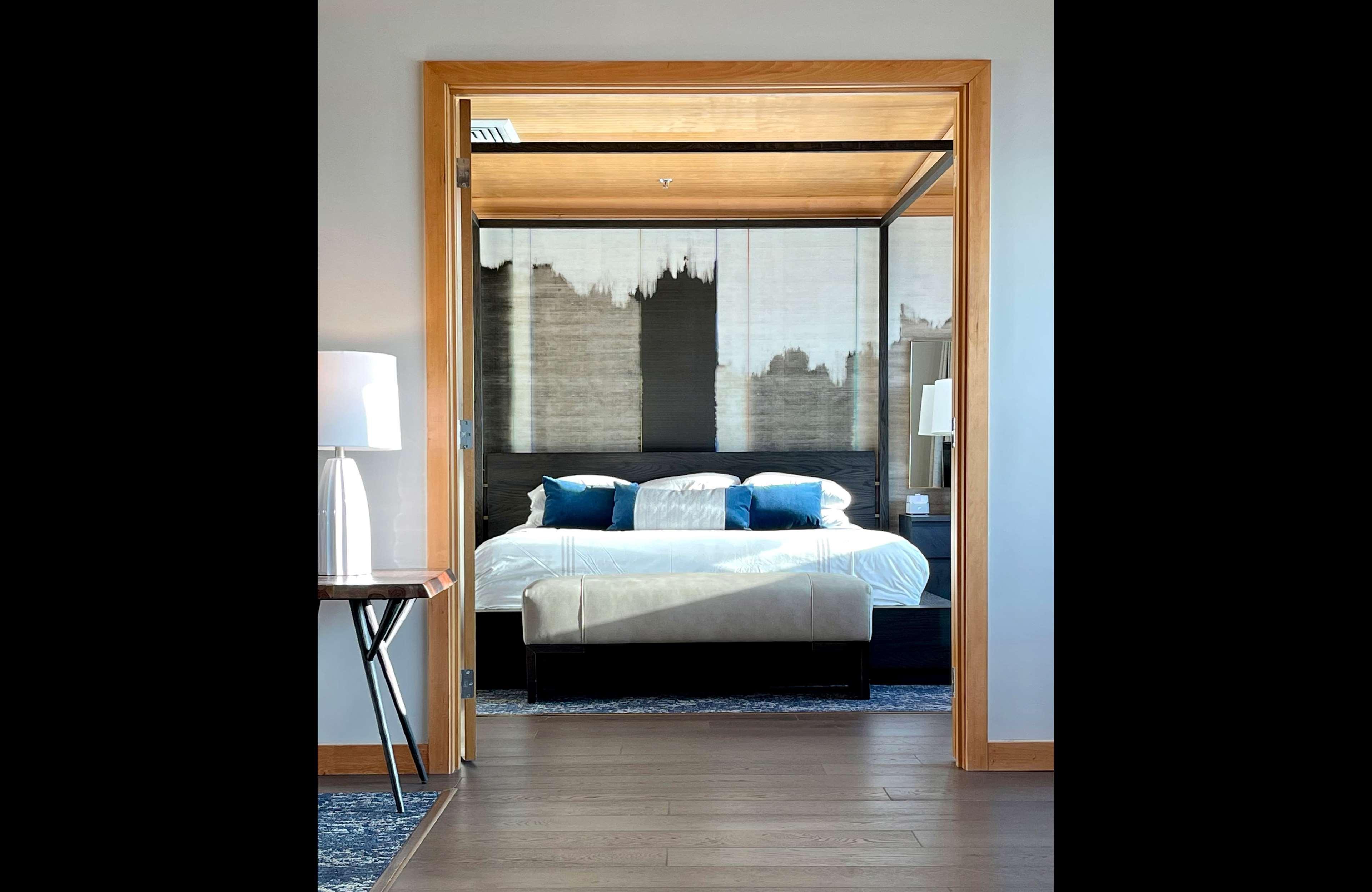 The Edgewater, A Noble House Seattle