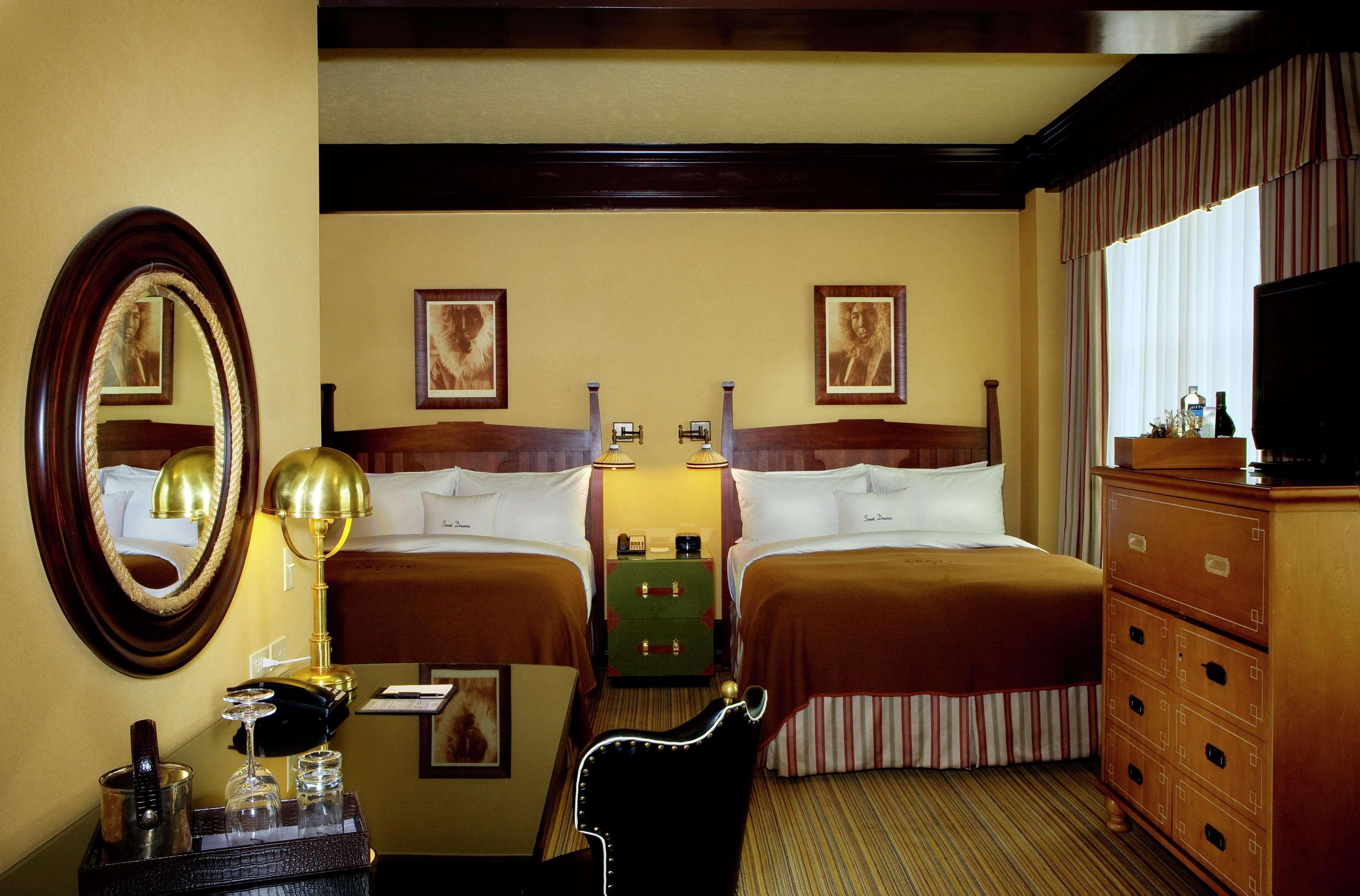 Hotel Arctic Club