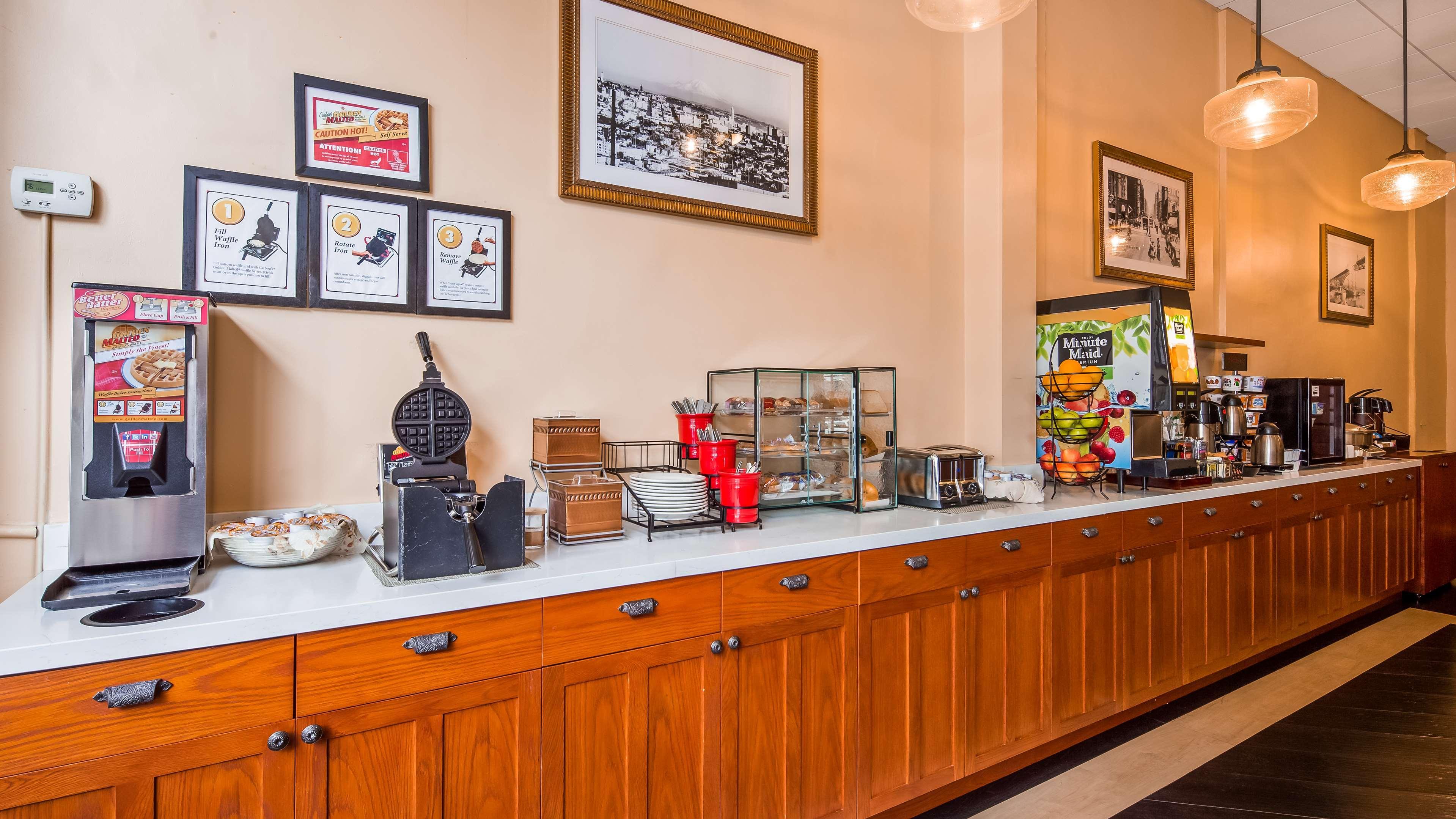 Hotel Best Western Plus Pioneer Square Downtown 3*