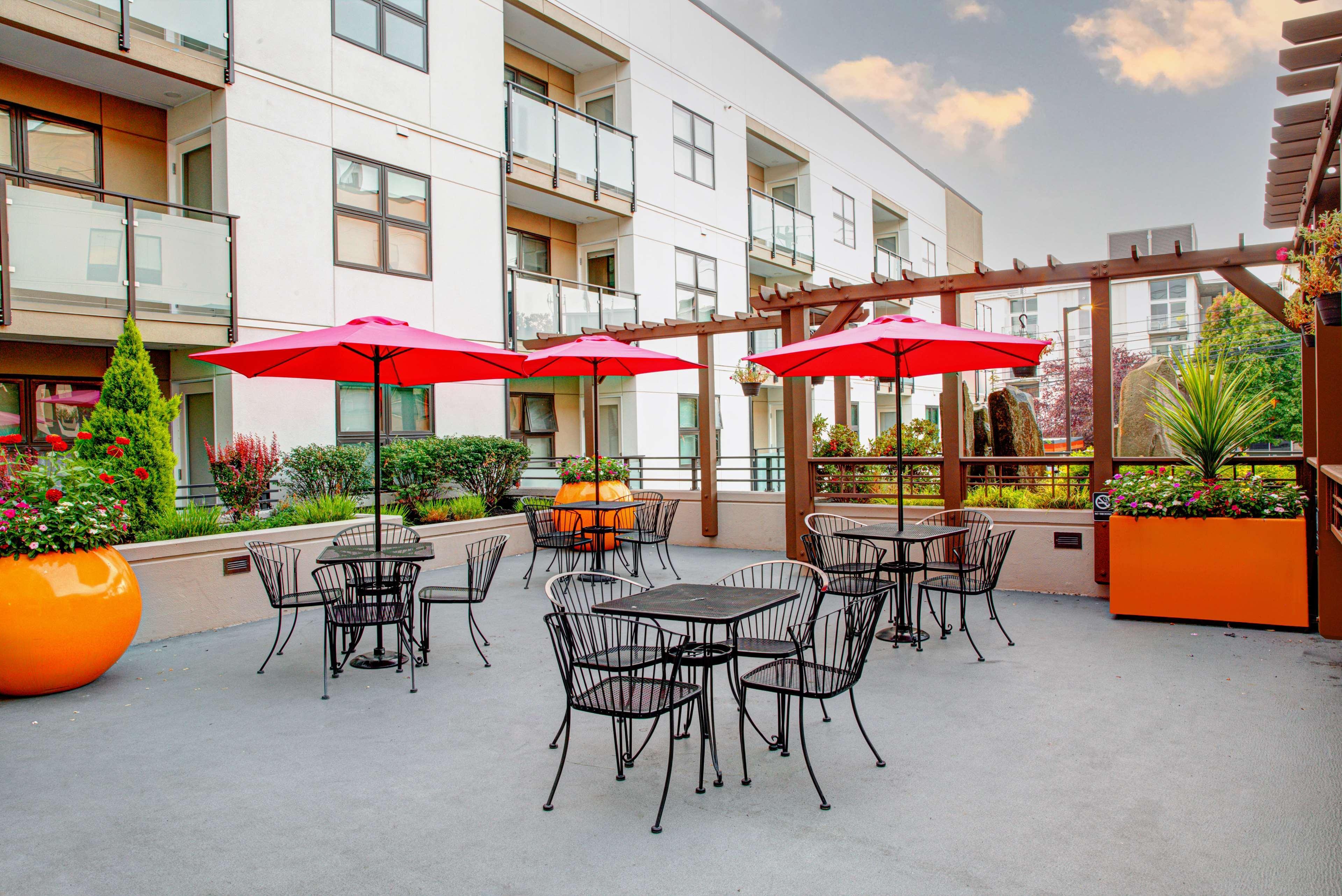 Hampton & Seattle-downtown 3*