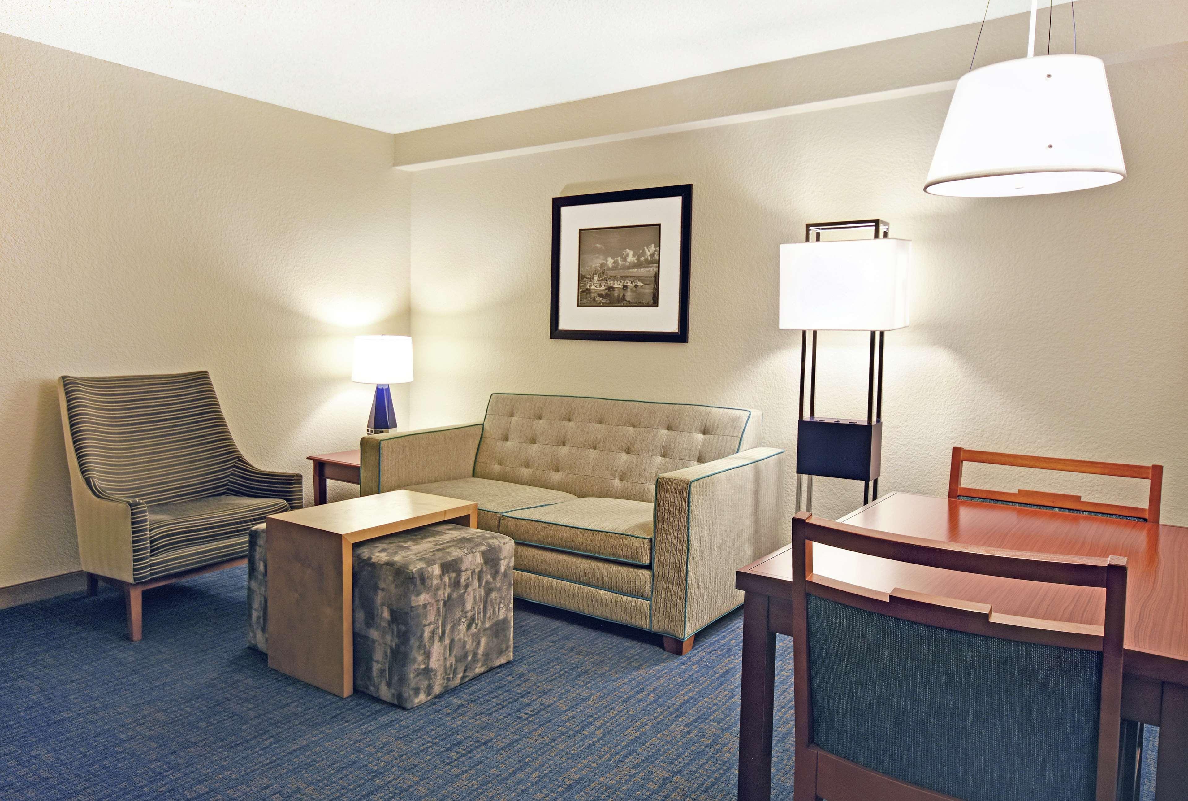 Hotel Homewood By Hilton Downtown 3*