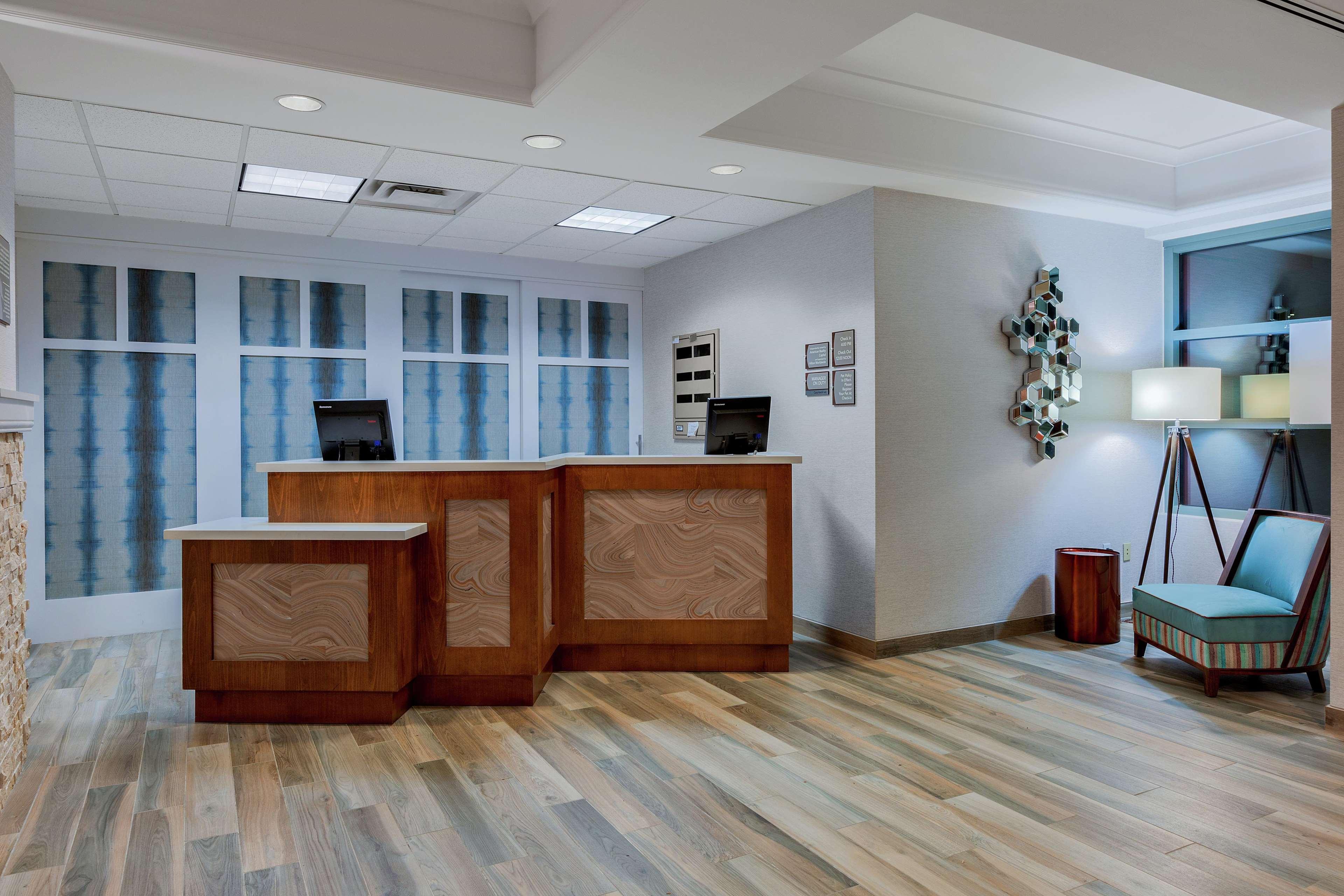 Hotel Homewood By Hilton Downtown 3*