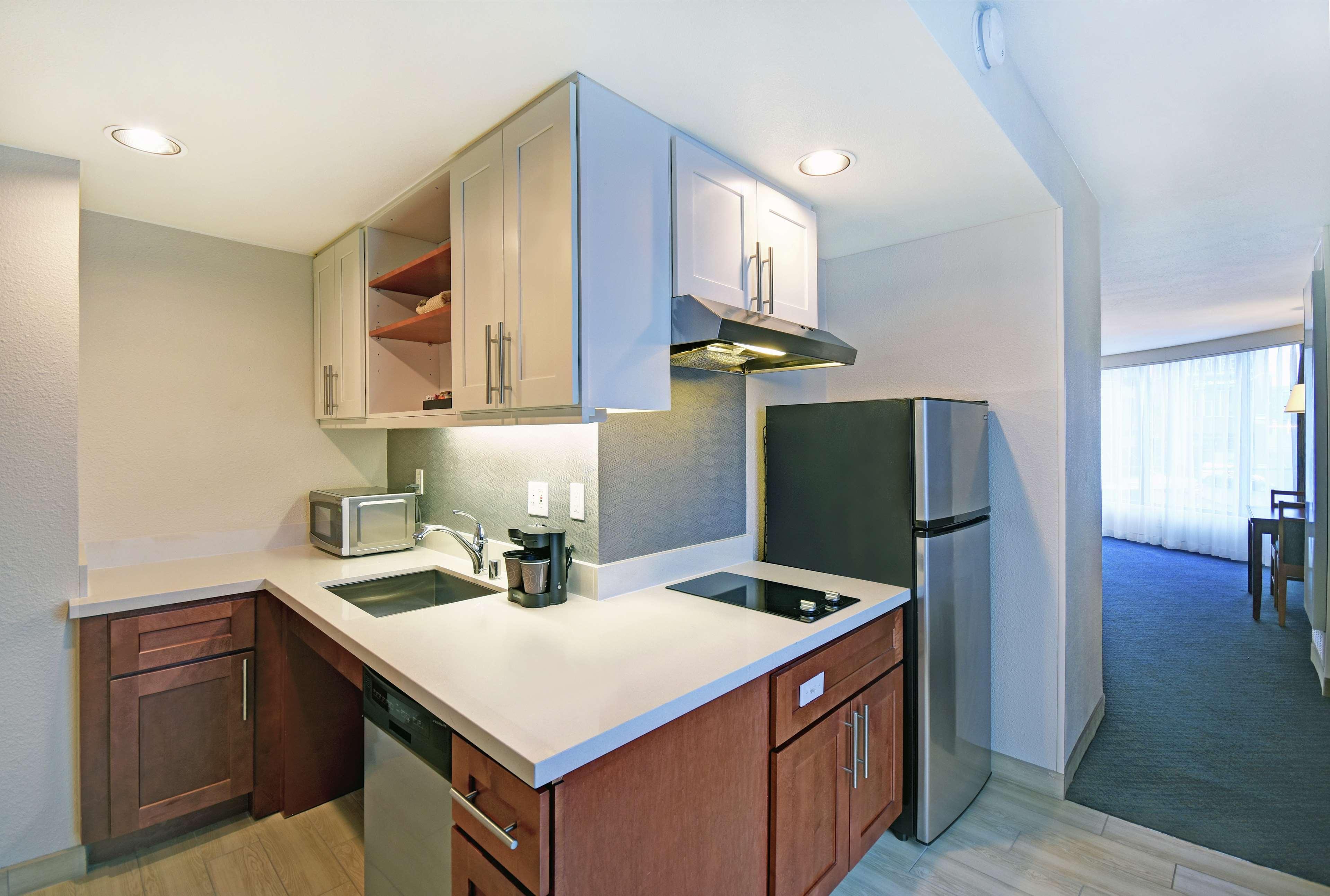 Homewood By Hilton Downtown Hotel