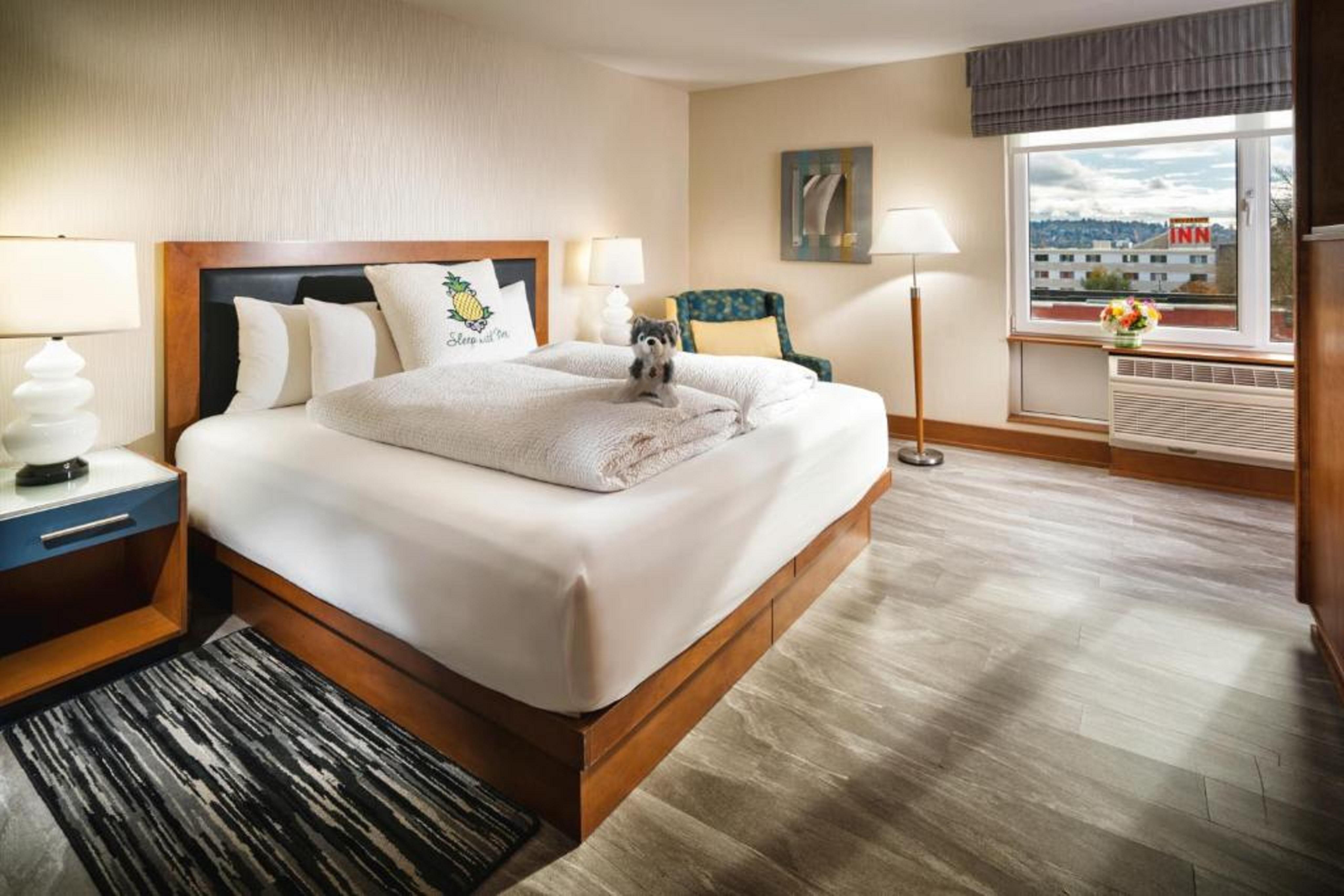 Hotel Staypineapple, Watertown Hotel, District 3*