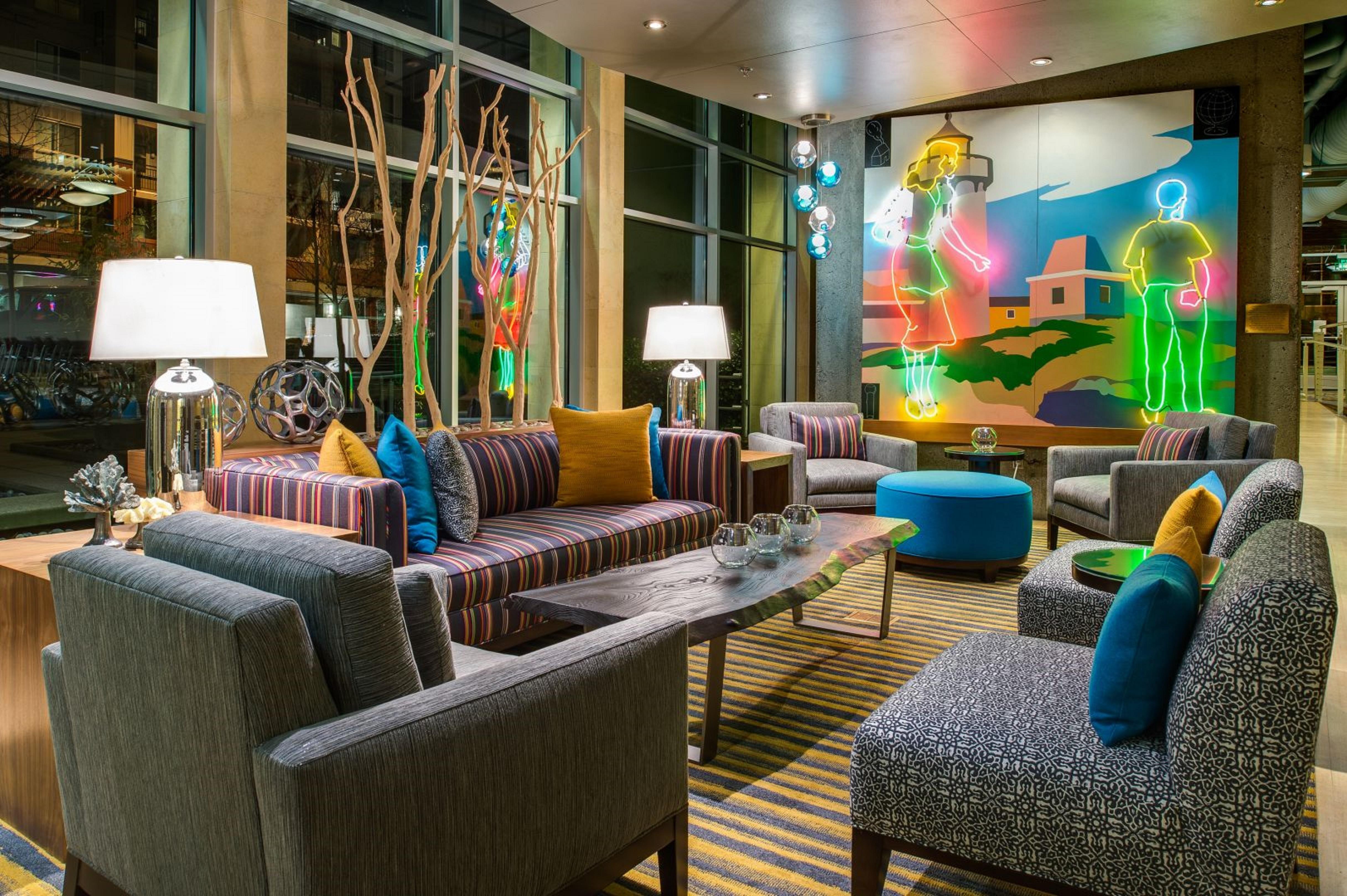 Hotel Staypineapple, Watertown Hotel, District 3*