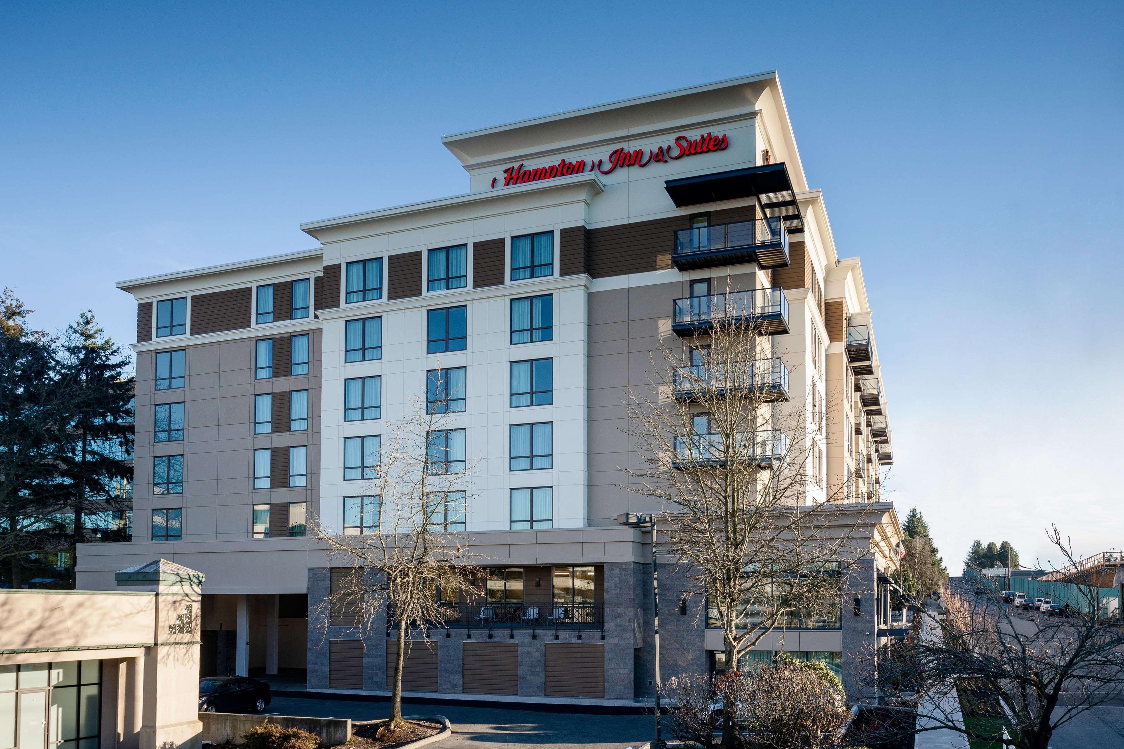 Hampton & By Hilton Seattle/northgate Hotel 3*