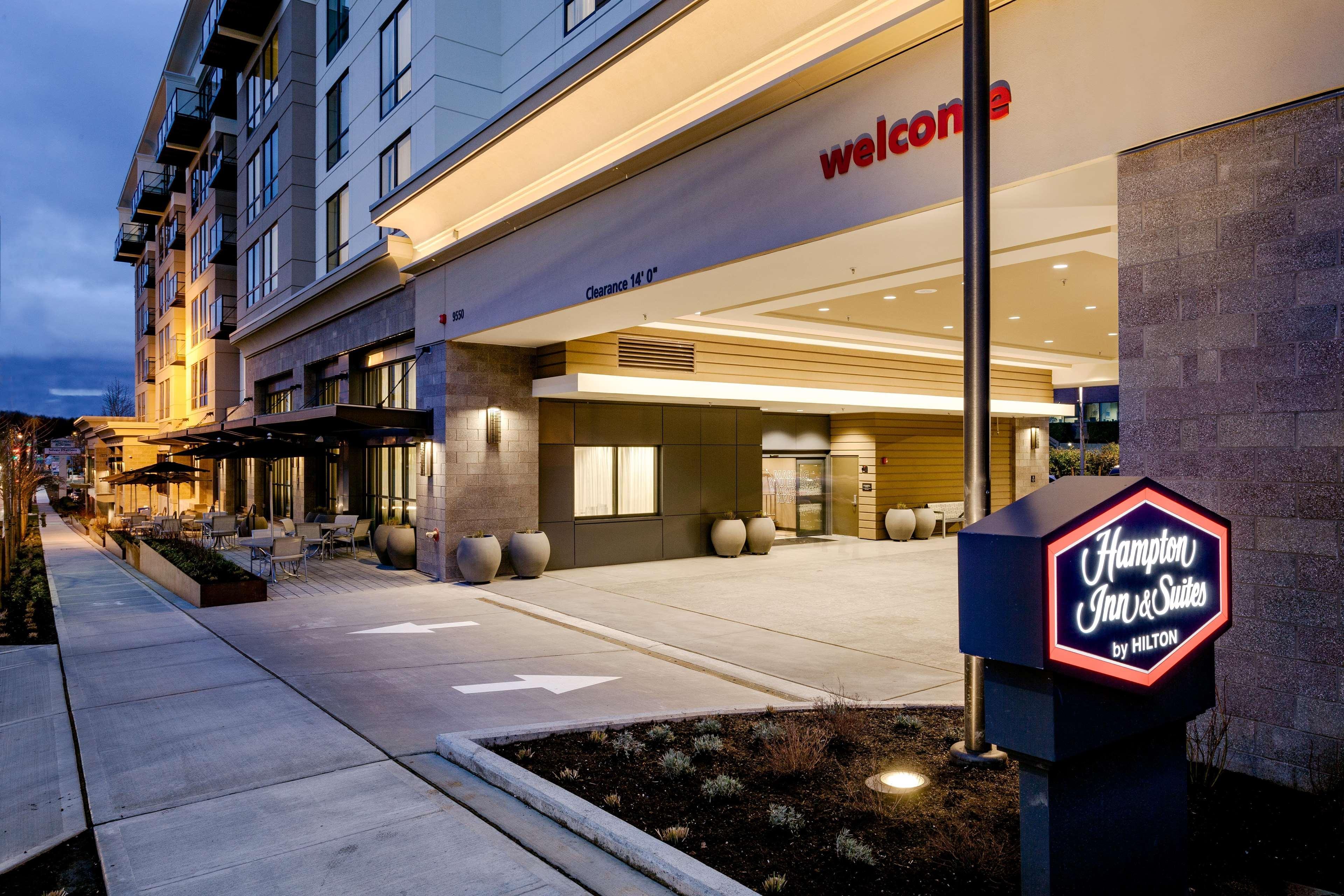 Hotel Hampton & By Hilton Seattle/northgate 3*