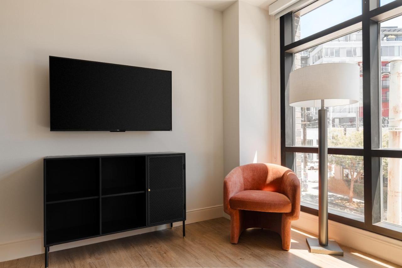 Hotel Sonder At Pivot Seattle