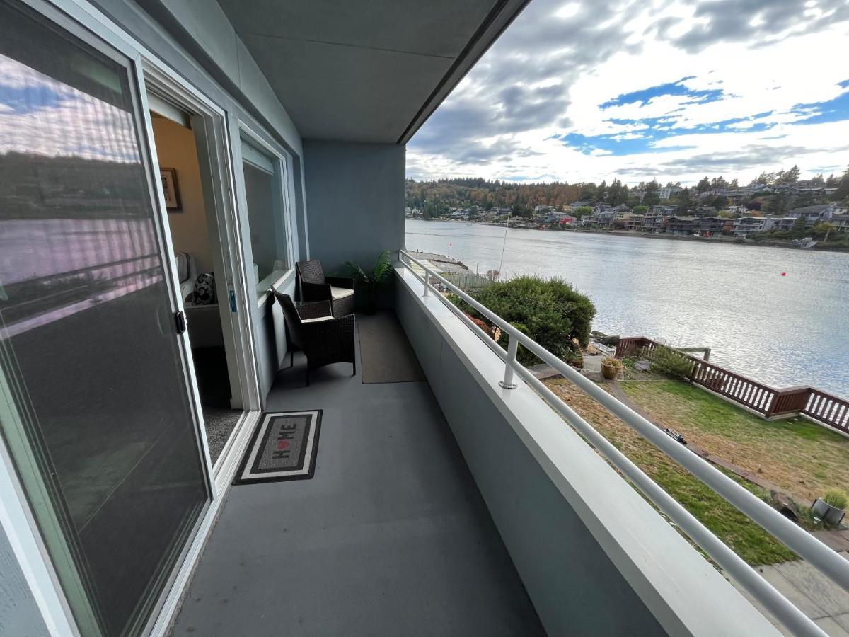 Waterfront Hidden Gem Apartment *