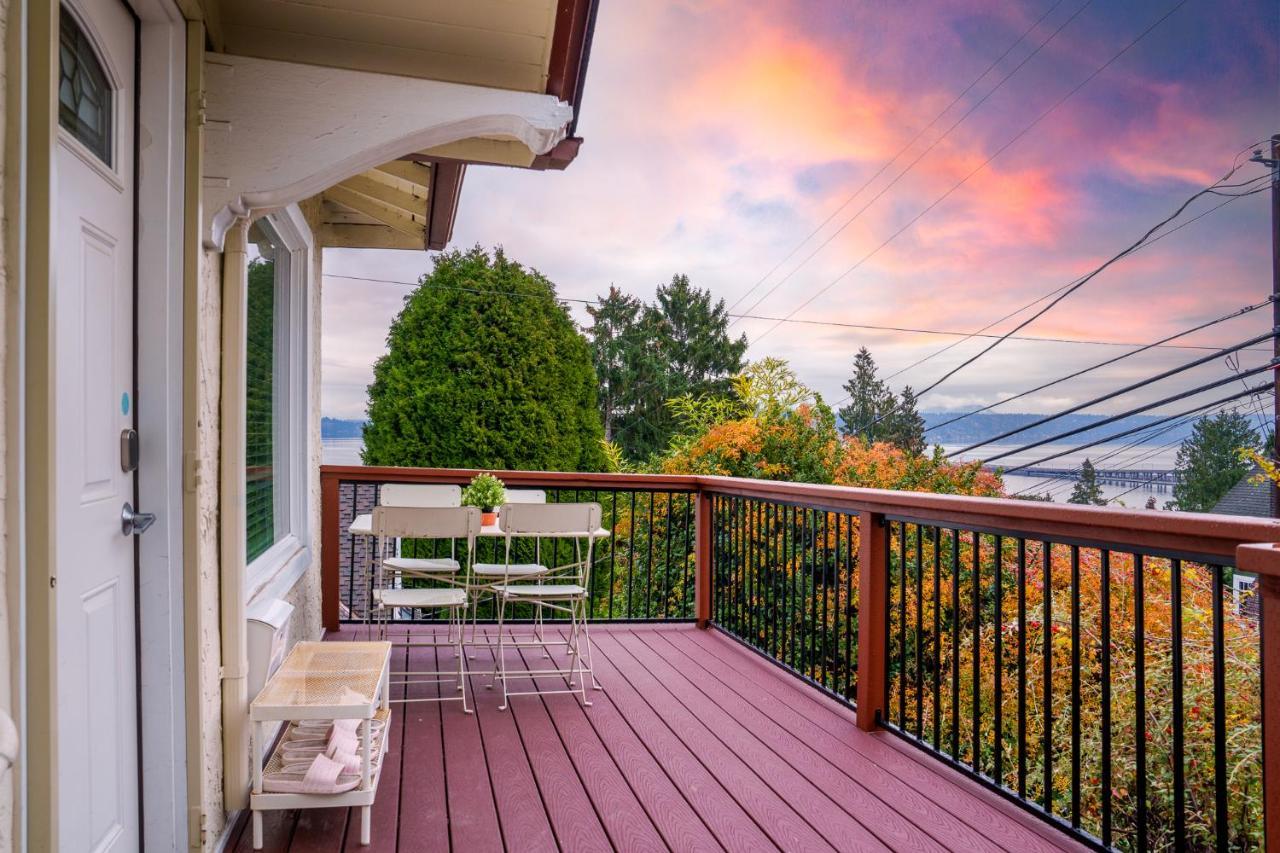 Holiday home Sunrise On Lake Washington *
