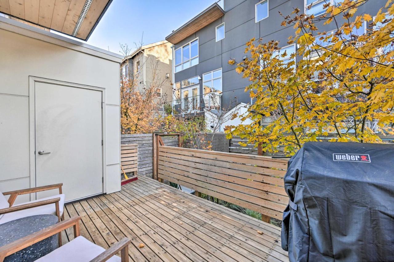 Sleek With Rooftop Patio And Views! Holiday home Seattle