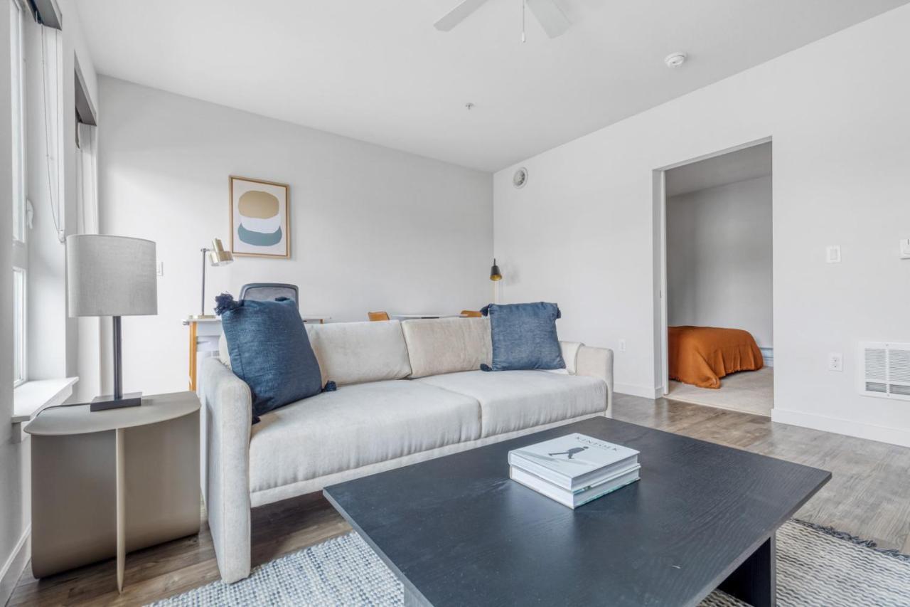 Ballard 1br W Bbq Lounge Wd Onsite Retail Sea-324 Apartment *