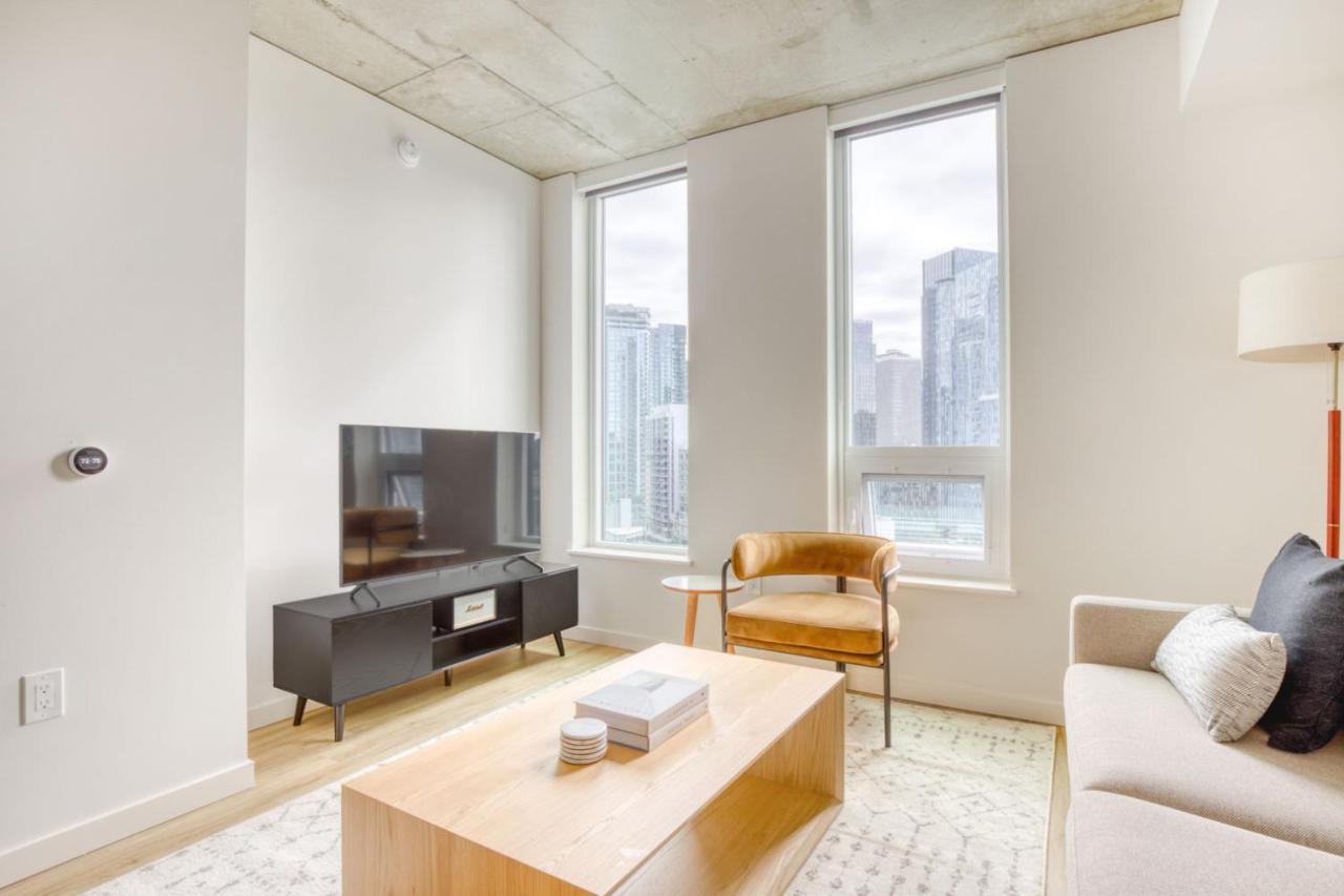 Apartment South Union 1br W Wd Roof Nr Union Sea-490 Seattle