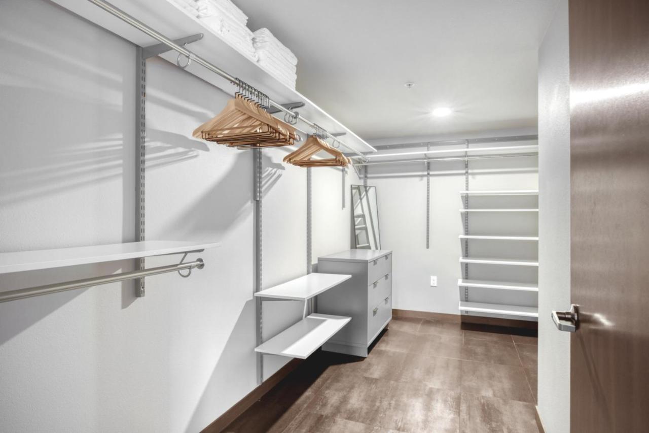 Capitol Hill 2br W Wd Gym Roof Nr I-5 Sea-478 * Seattle