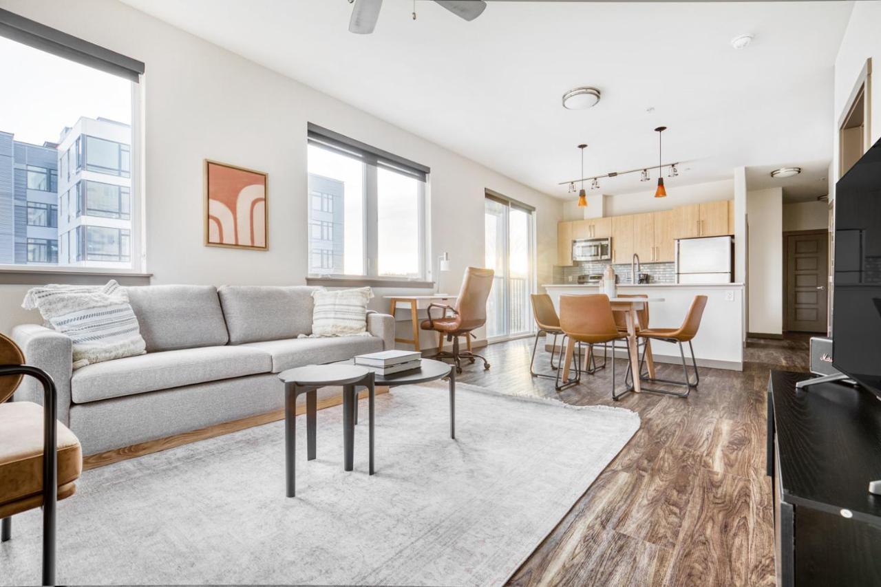 Ballard 2br W Gym Yoga Nr Farmers Mkt Sea-271 * Seattle