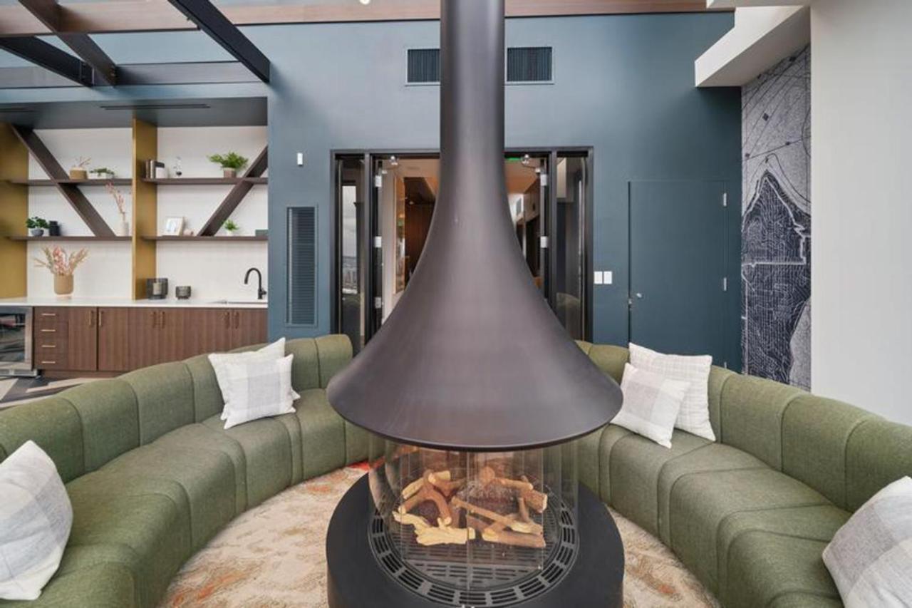 First Hill 1br W Gym Coworking Sea-437 Seattle