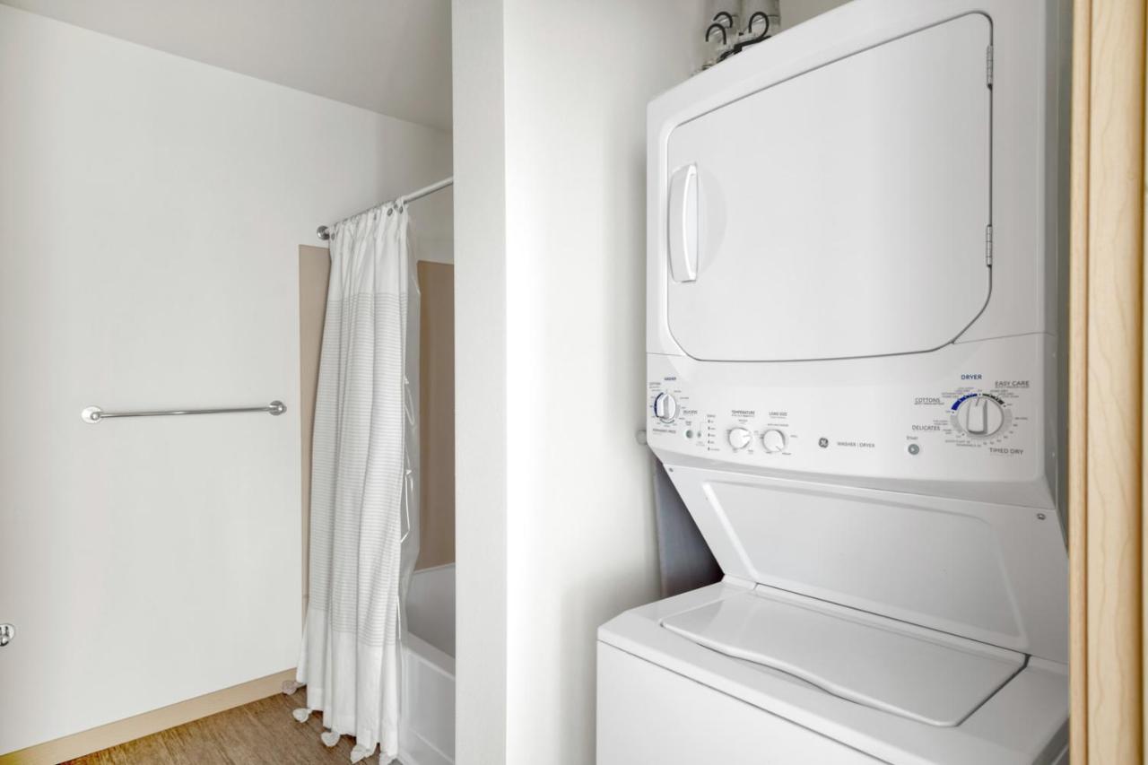 Wallingford 2br W Wd Roof Lounge Nr 99 I-5 Sea-311 * Seattle